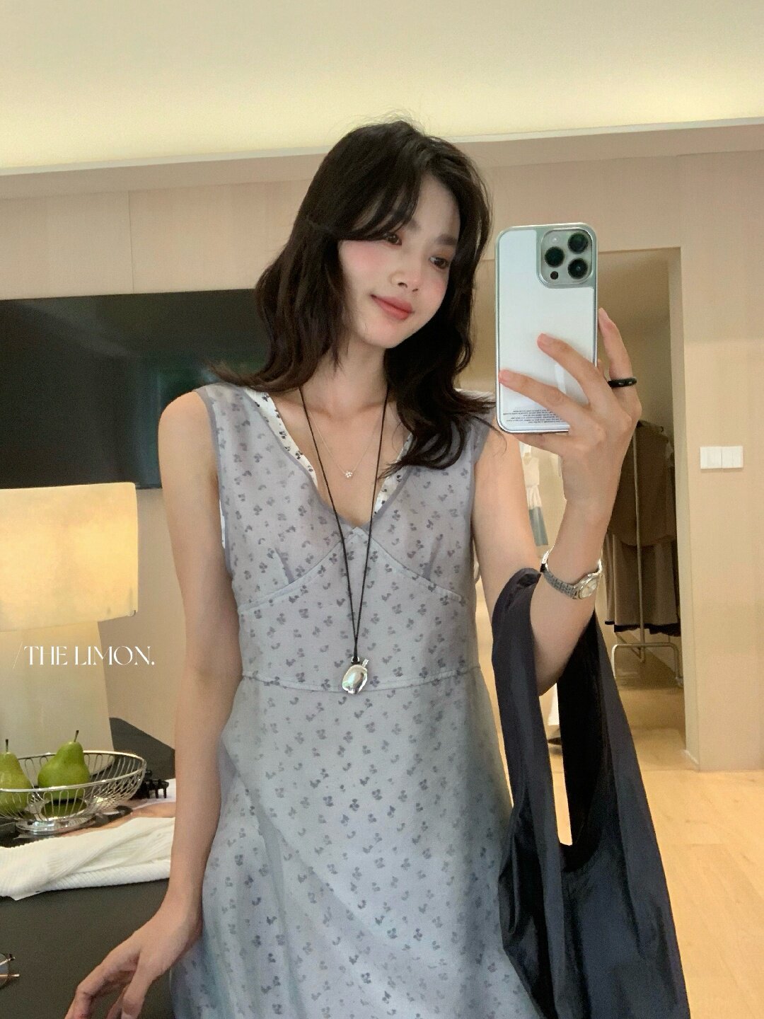 Đầm suông nữ cổ V họa tiết hoa tay loe phối ren — màu cam, màu xám chi tiết 17