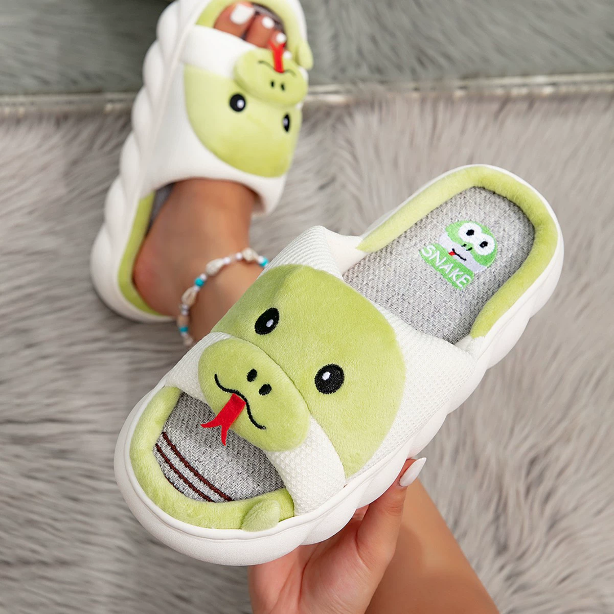 2025 новые льняные тапочки женские четыре сезона милые комнатные дома весной и осенью хлопок конопля пара нескользящие холодные швабы через границу