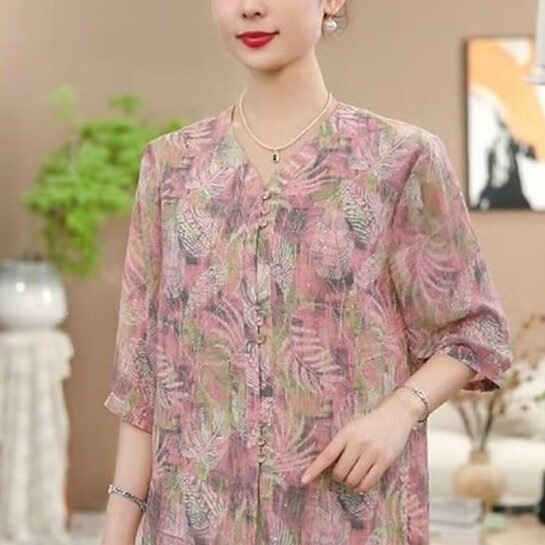 New Chinese-Style Summer Clothing for Mothers, Printed National-Style Shirts, Dignified and Elegant Middle-Aged and Elderly Women's Summer Short-Sleeved Shirts New Chinese-Style Summer Clothing for Mothers, Printed National-Style Shirts, Dignified and Elegant Middle-Aged and Elderly Women's Summer Short-Sleeved Shirts