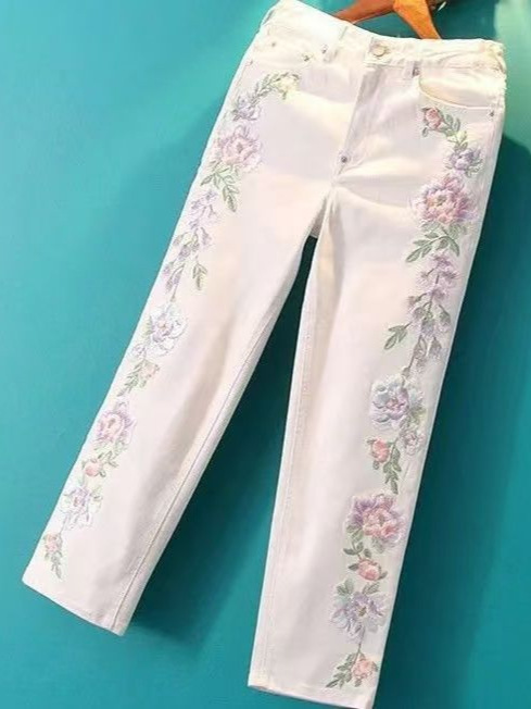 レトロ中国風の女性の刺繍入りジーンズ春と夏の9点ストレートパンツ中国唐スーツ白カジュアルパンツ女性用|undefined