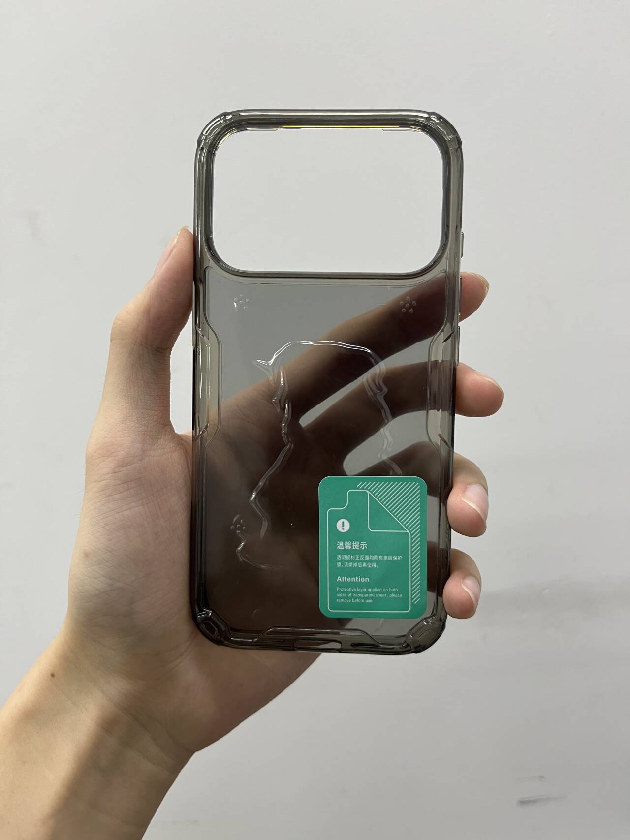 iPhone 17 Pro Đen Trong