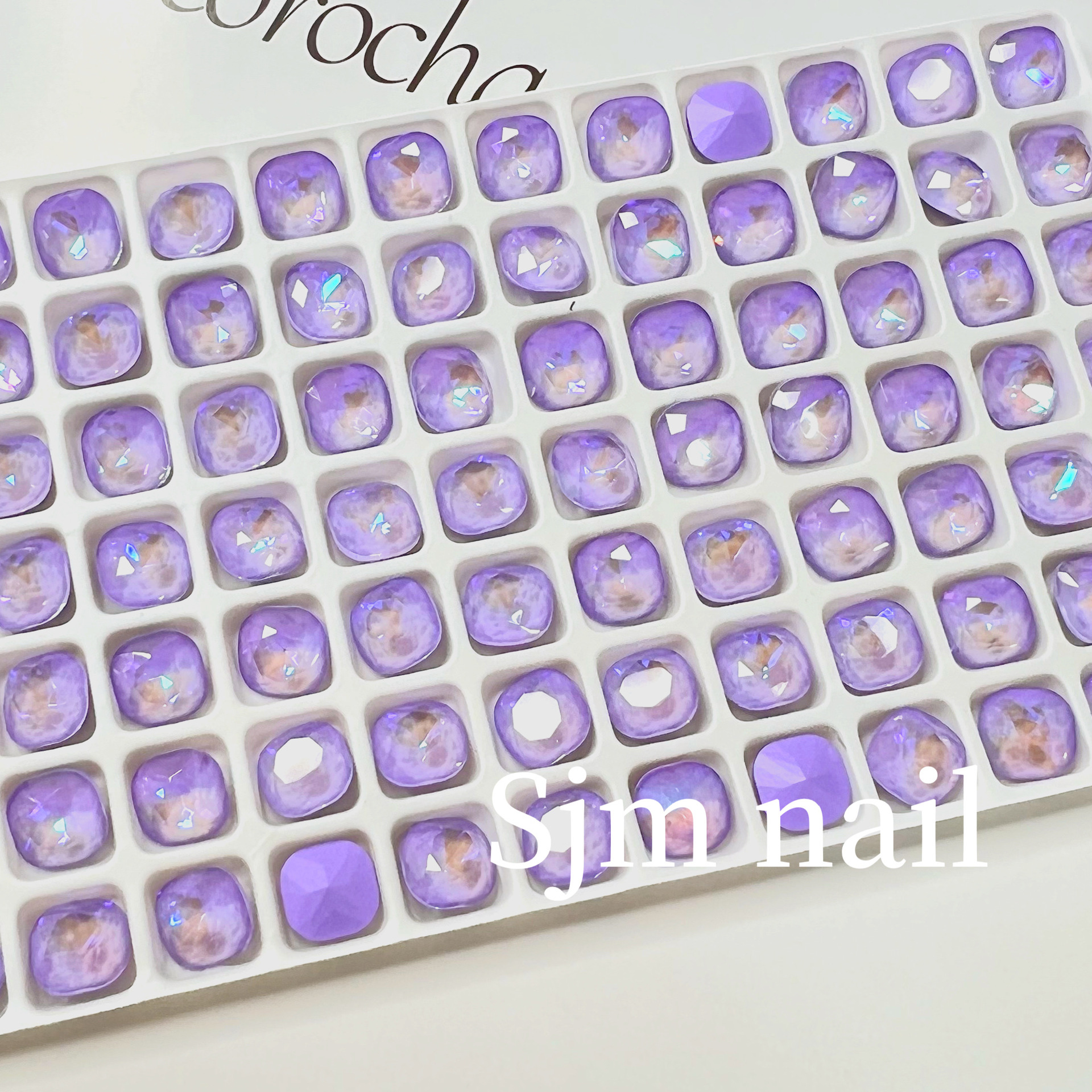 F8D524A5-50F2-45DC-9568-2321C9