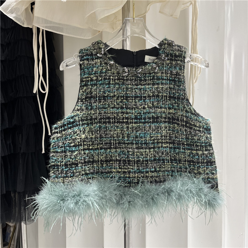 2025 Autumn New Light Luxury Green Feather Tweed Vest Short Top Ostrich Feather Spliced ​​Wool Vest for Women