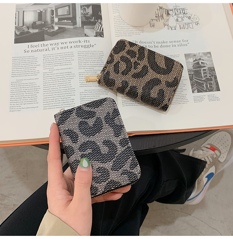 Unisex Stripe Pu Leather Zipper Coin Purse display picture 10