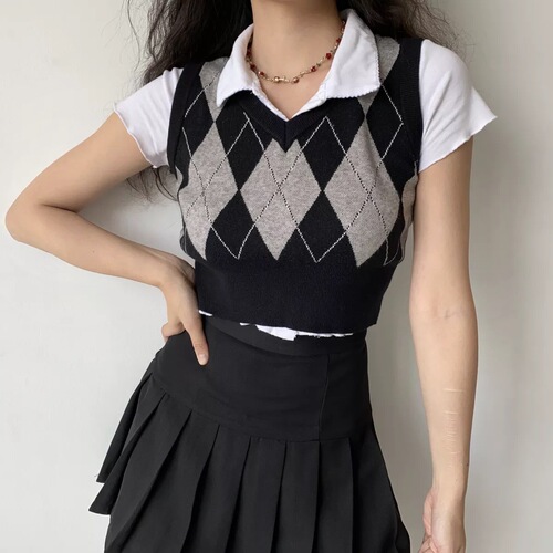 American retro contrasting diamond knitted vest vest for women  new college style V-neck sleeveless top