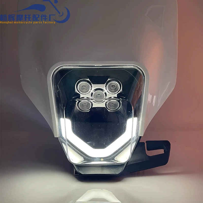 Мотоцикл фар в сборке модифицированный светодиодный фитиль