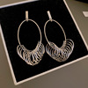 Silver silver needle, fashionable metal design earrings, wide color palette, simple and elegant design, trend of season