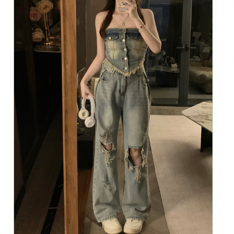 2025 Summer Denim Suit Design Niche Fashion Female Hot Girl Slim Tube Top Top Ripped Jeans 2025 Summer Denim Suit Design Niche Fashion Female Hot Girl Slim Tube Top Top Ripped Jeans