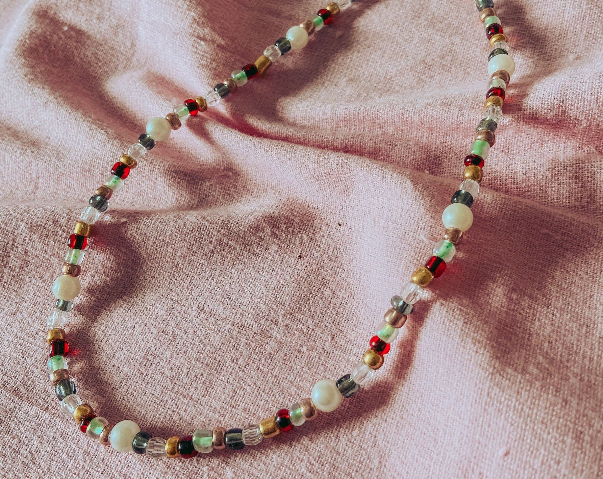 Simple Style Color Block Imitation Pearl Shell Beaded Chain Beaded Necklaces Wholesale display picture 5