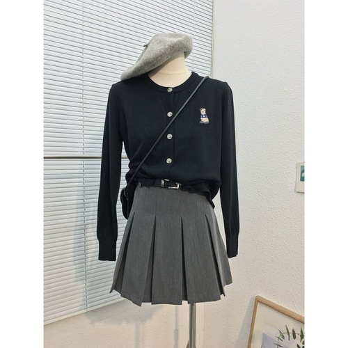 Academic Style Small Bear Embroidered Knit Cardigan for Women, Soft and Gentle, Fashionable and Versatile Spring Sweater