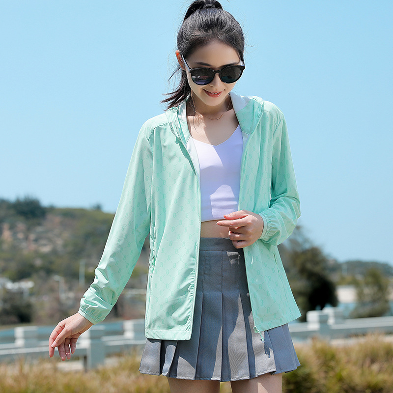 여성 모델/빈 그린