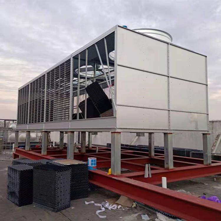 冷水机专用冷却塔设备改造技术升级 镀铝镁钢板冷却水塔生产销售