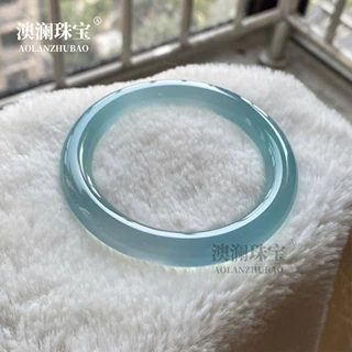 国风海蓝之谜高货孤品! 叮当圆条湖水蓝手镯冰种水沫玉石英岩玉镯