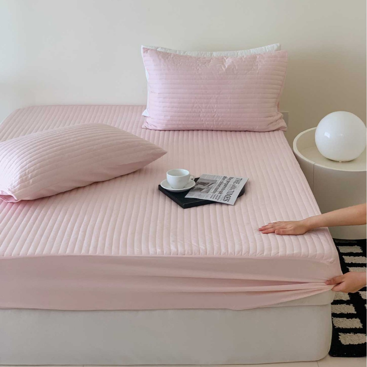 Solid Color Minimalist Wide Stripe Quilted Cotton Quilted Bed Cover Mattress Protector Bed Cover Bed Cover Comfortable and Fresh