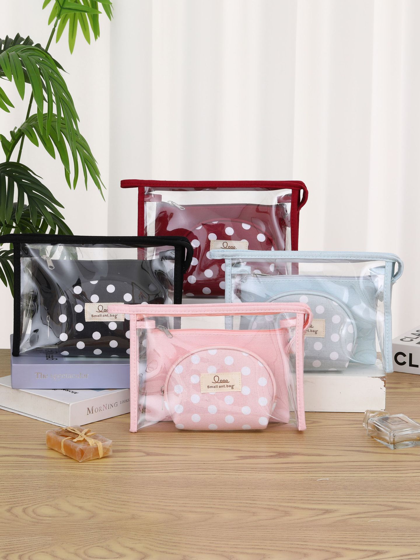 Bolsa de maquillaje transparente de PVC al por mayor tres piezas de viaje bolsa de lavado mujer al aire libre bolsa de almacenamiento impermeable de gran capacidad image 1