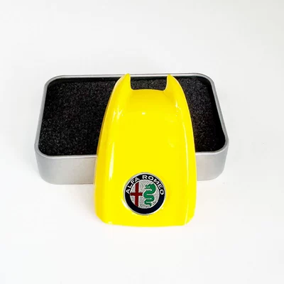 Car logo – for Alfa Romeo Giulia Modified - color-label-bright-yellow-back-cover