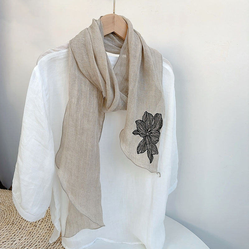 high quality Rainy Linen Embroidered Beveled Scarf Spring and Autumn All-match Neck Protection Sunscreen Warm Silk Scarf Korean Style Small Shawl Women