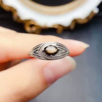 Новое кольцо с натуральным сапфиром звездного света S925, серебро, инкрустированный основной камень 4*6 мм, универсальный популярный популярный стиль, женские ювелирные изделия оптом
