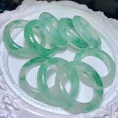 ガラス種天然翡翠陽緑指輪高氷漂花独龍玉指リングリング辛い緑ランニングリングアクセサリー