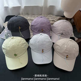 棒球帽女韩版简约小鹿小熊弯檐帽街头青年情侣显脸小遮阳帽批发