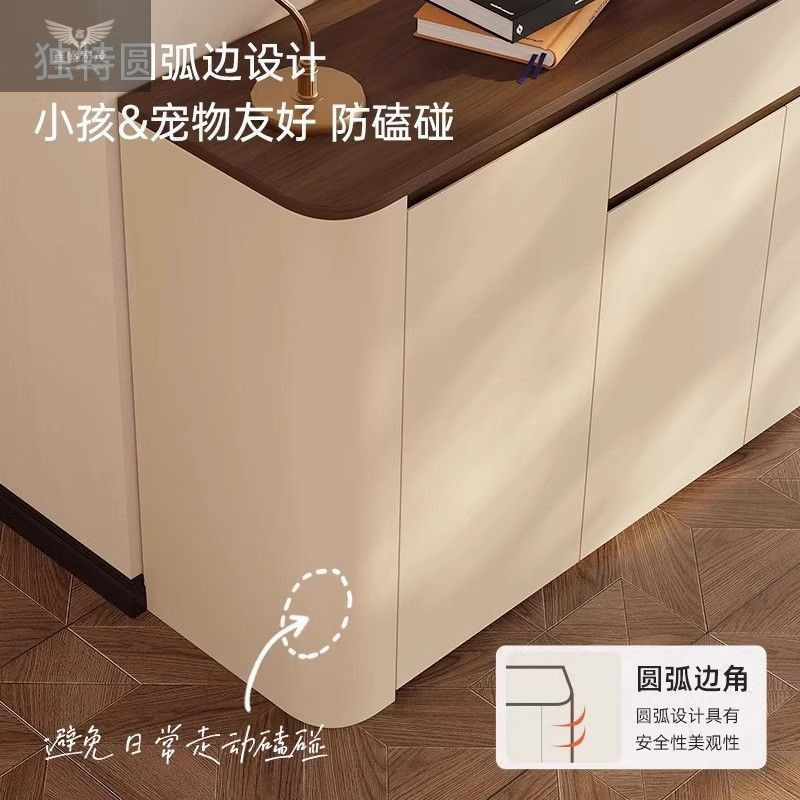 Gabinete lateral de estilo medio contra la pared, sala de estar integrada, hogar, apartamento pequeño, arco, gabinete combinado alto y bajo, gabinete de almacenamiento, gabinete de té