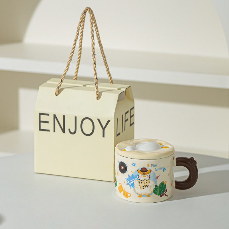 Taza retro de alto valor Taza de cerámica artística Regalo de cumpleaños para niñas, novia, regalo de mano, caja de regalo