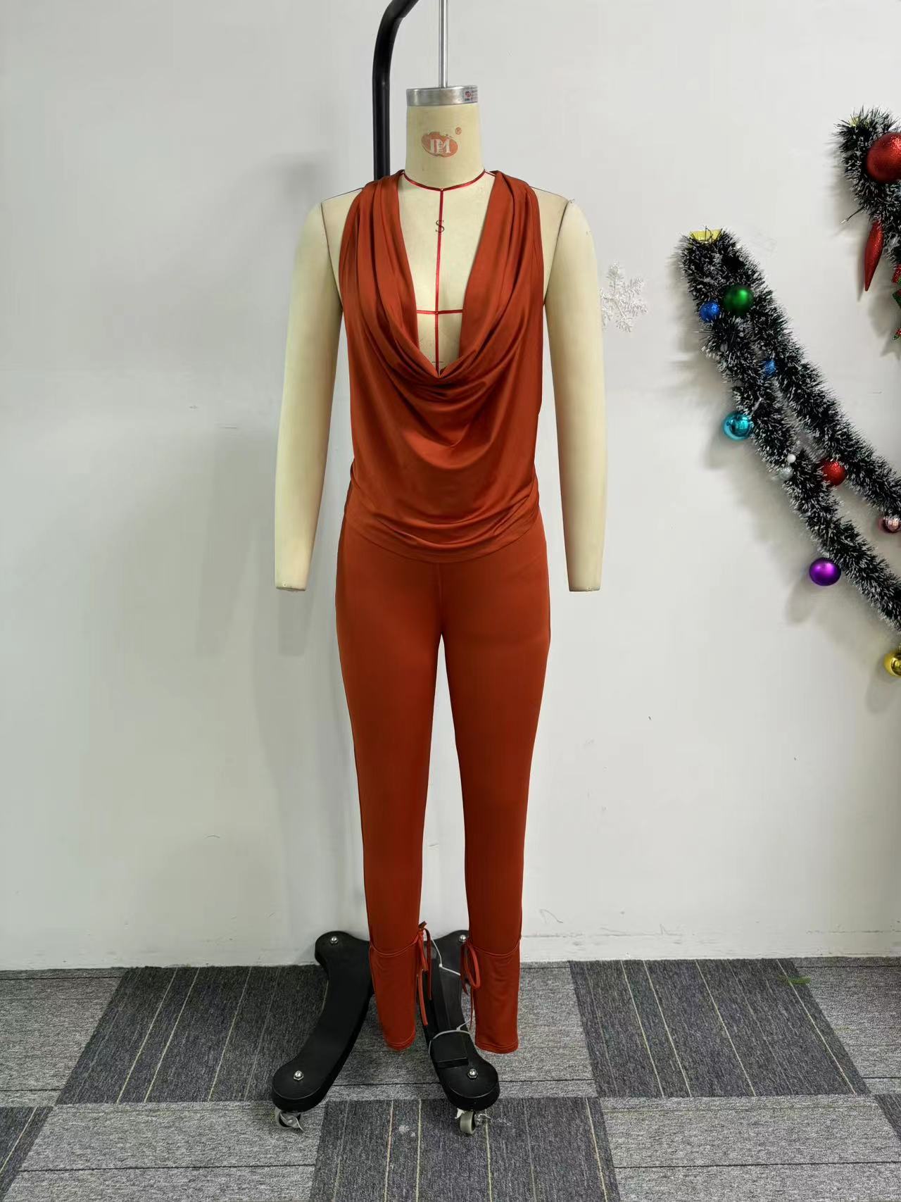 Solid Color Stretch Halter Backless Top Trousers Two Piece Set