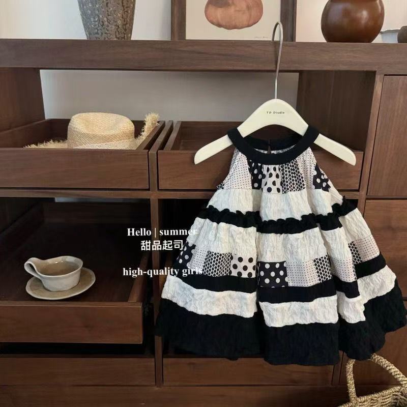 Girls' dress Summer Women's Baby Foreign-air Cute Rabbit Love Flower Bud Princess Skirt Vests Skirt