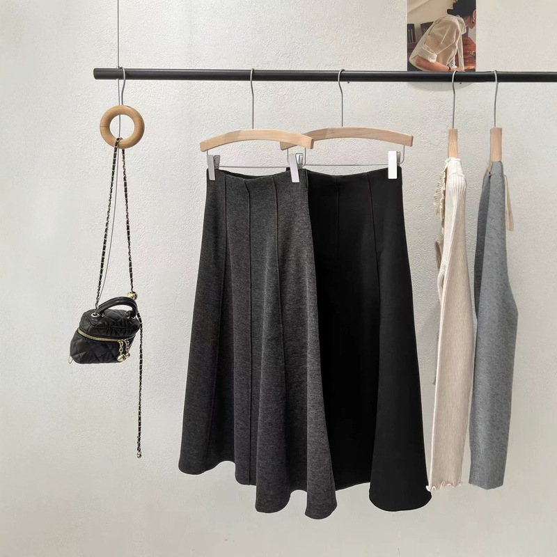Gray woolen A-line skirt for women, 2026 autumn new style, high-waisted, drapey, slimming, mid-length skirt, umbrella skirt