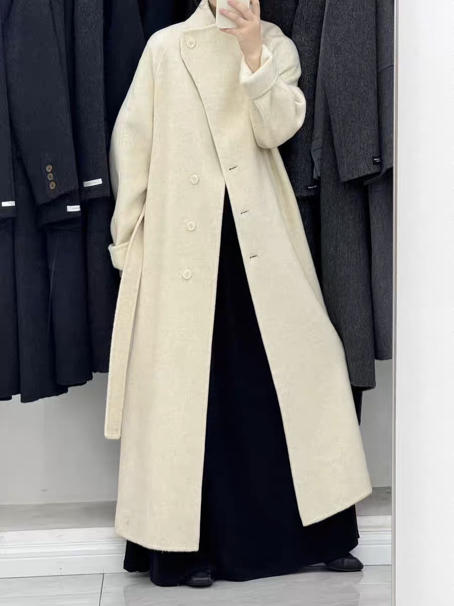 아이보리 화이트