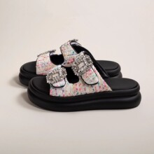 ���ˮ荷�����ЬŮ�ļ��⴩���mƽ��һ������ȹ��ܛ��ɳ��ЬŮЬ