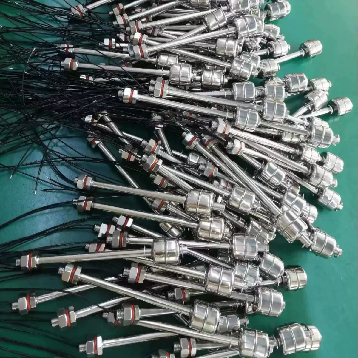 厂家专业生产150mm优质不锈钢液位浮球开关耐压防腐耐酸耐高温