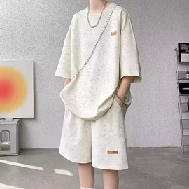 男式休闲裤;男式T恤;男式衬衫