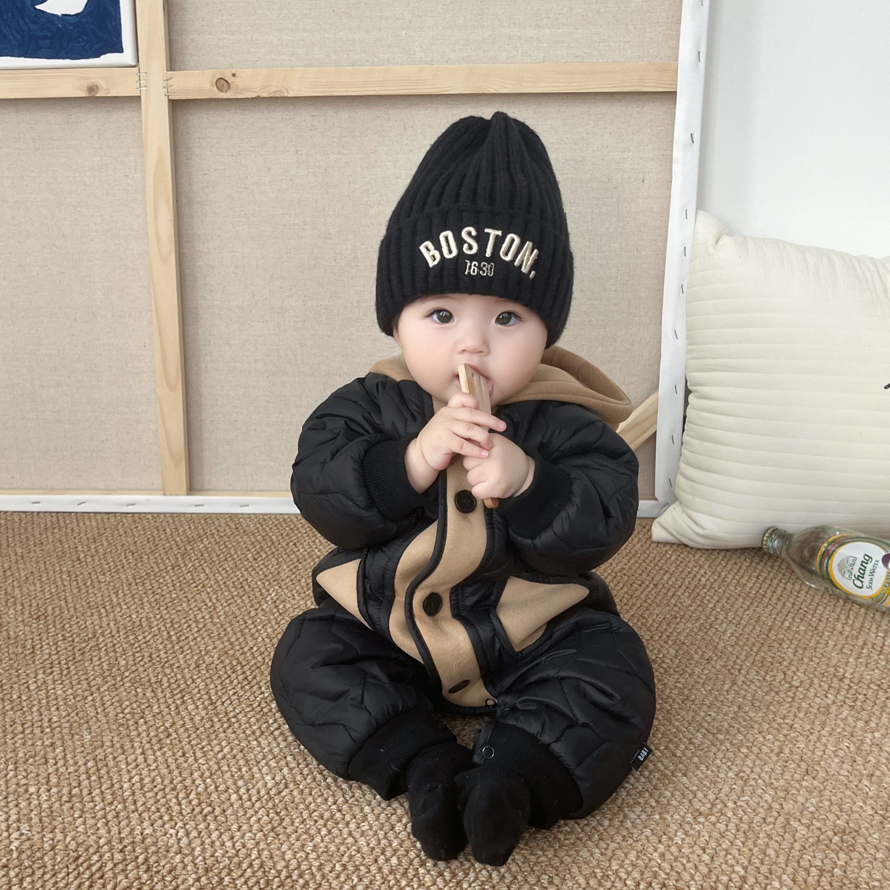 Ropa de algodón acolchada para niños recién nacidos mono infantil de algodón acolchado niños y niñas de invierno Bebé fuera forrado de lana mameluco de moda con capucha