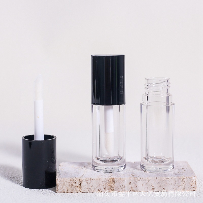 En stock envío gratuito de gran capacidad sub-botella 6ml tubo redondo cabeza de cepillo grande esmalte de labios brillo de labios tubo vacío material de embalaje tubo corrector