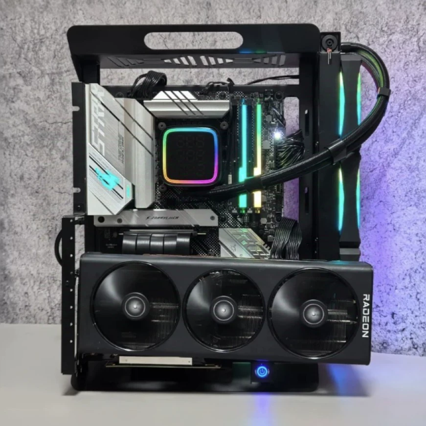 Open chassis 240/360 water cooling wind cold ATX/MATX rack graphics card vertical computer host small chassis