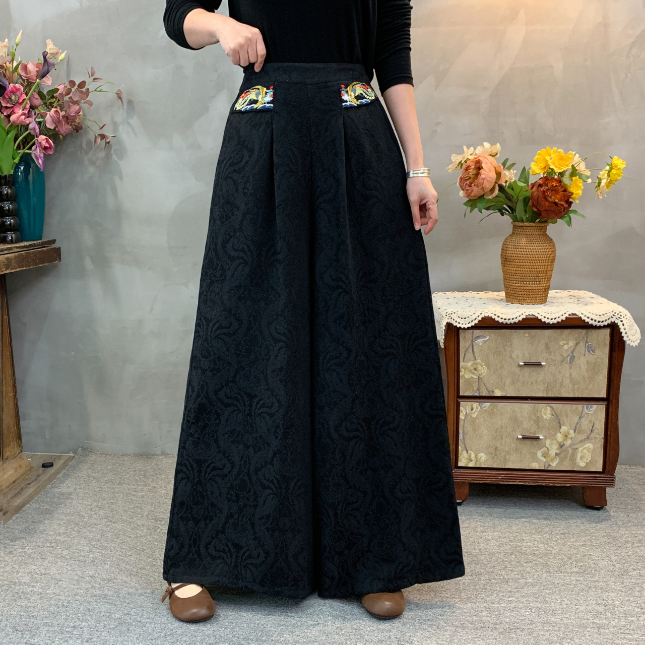 Wholesale New Ethnic Style Wide-Leg Pants Women's Embroidered Elastic Waist Long Pants Retro National Style Mom Casual Pants