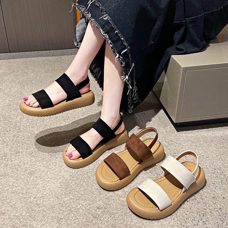 2026 nueva sandalias de verano con suela gruesa y altura de alta calidad de moda para mujeres pequeñas zapatos de playa romanos con dedos descubiertos