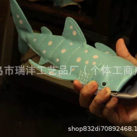 Cross-Border New Cute Shark-Shaped Glasses Bag Pencil Case