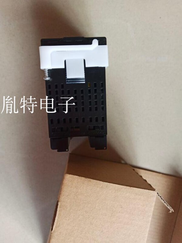 Temperature Control Instrument E5Cn-R2T Q2T R2Mt-500 E5Cz-R2Mt Q2Mt E5Cc