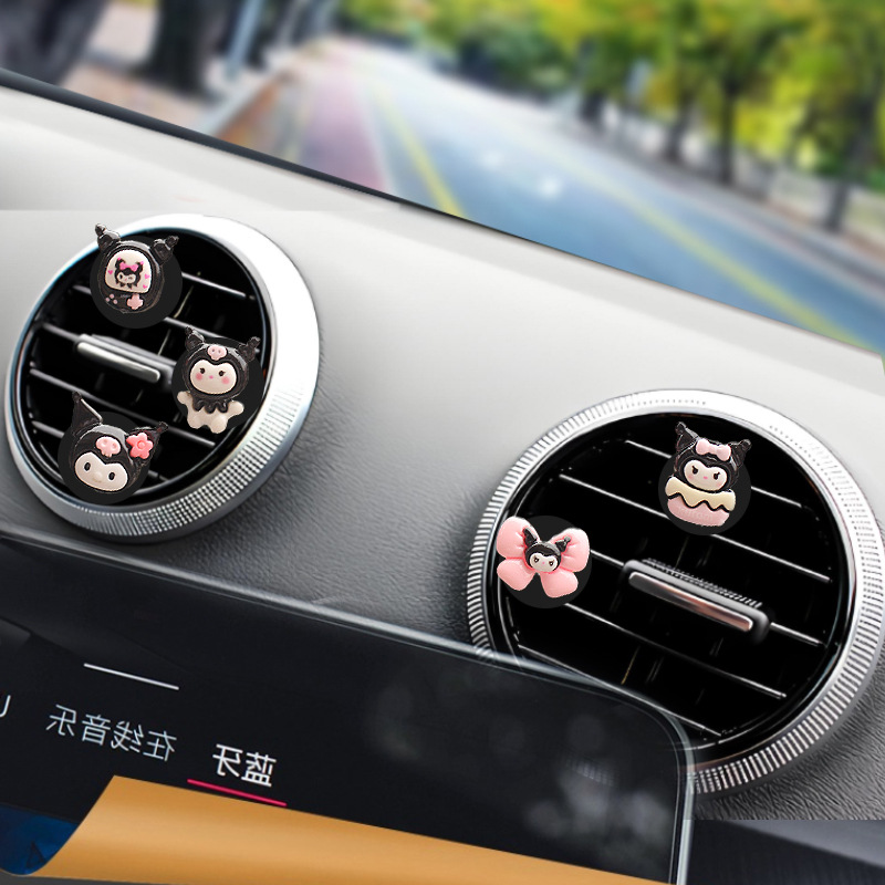 Nueva decoración de coche de resina brillante de dibujos animados coche consola central decoración de la pantalla de navegación decoración de la cabeza Oriente Medio