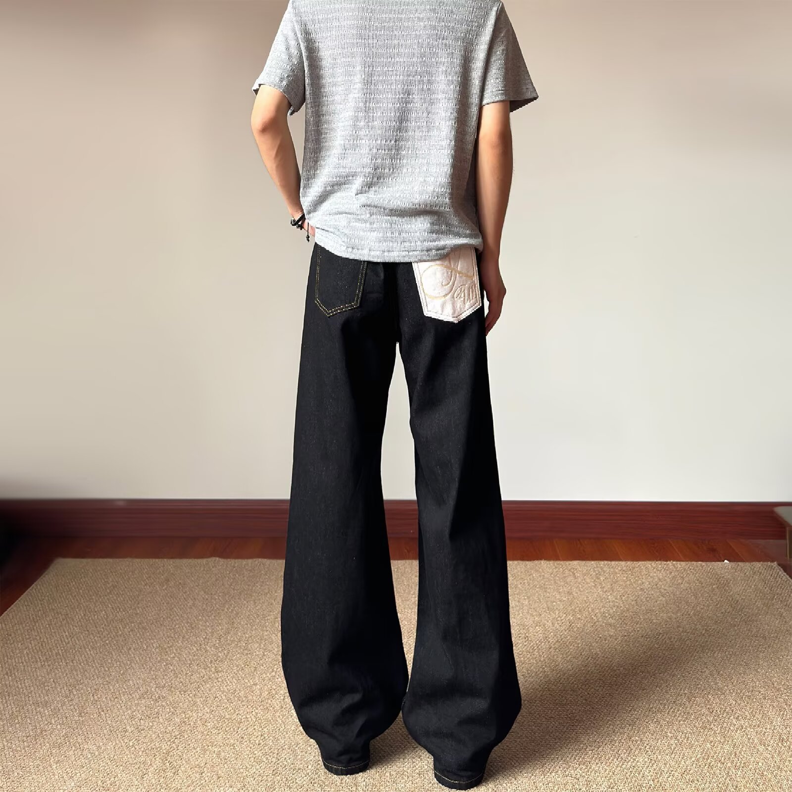 Autumn New Ins Trendy Versatile Faux Horsehair Embroidered Jeans with White Pockets for Men and Women, Stylish Long Pants