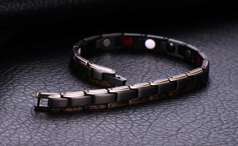 57g Weight Bracelets Classification Business Occasion 304 Stainless Steel Material Geometric Pattern Men'S Gender Plating Design Fashion Style Fashion Geometric Stainless Steel Bracelets Plating Stainless Steel Bracelets 10