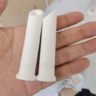 聚精供应95氧化铝陶瓷管 耐腐蚀耐磨陶瓷管  耐高温工业陶瓷件