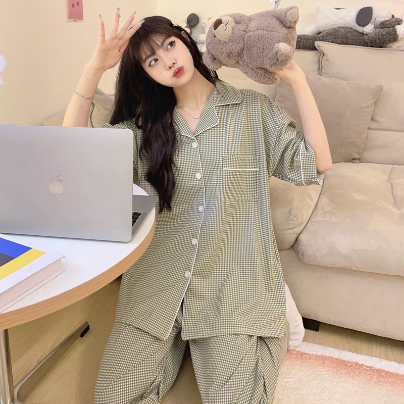 Chateau en vivo explosivo pijama de verano no impreso buen producto cuadrado pantalones de manga corta estilo coreano ropa doméstica de mujer