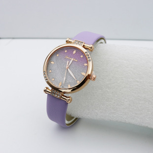 �W�j����羳���u�u׃ɫ�r�����eŮ�������nϵ�͹�Ƥ��W��ʯӢ��