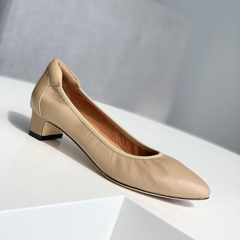 New Women's Shoes Step on the Cloud Feeling Retro Super Soft Super Comfortable Milk Shoes Sheepskin Thick Heel Single-layer Shoes Work Shoes