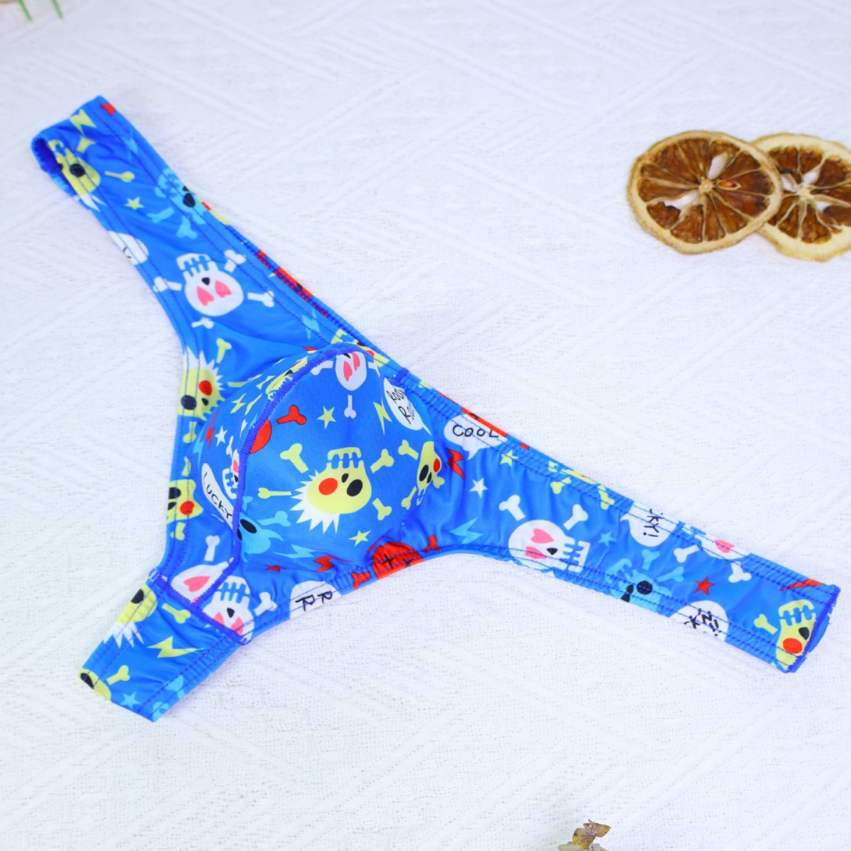 New Foreign Trade European American Style Personalized Skull Print Men's Thong, Sexy And Erotic U-pouch Underwear_voghion.com