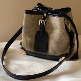 南风Chio2nd 油画展馆水桶包包女2023新款高级感洋气单肩斜挎小包