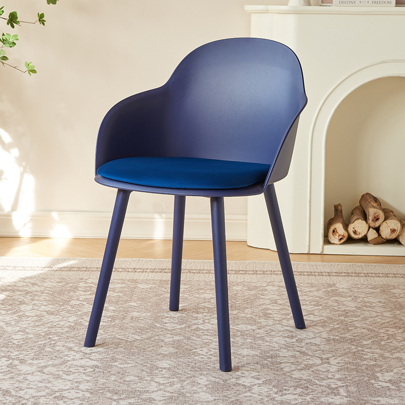 Silla de comedor nórdica moderna simple silla de plástico plegable sillón de paquete suave tienda de postres salón de belleza silla respaldada